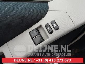 Toyota Yaris Yaris II (P9), Hatchback, 2005 / 2014 1.3 16V VVT-i picture 11