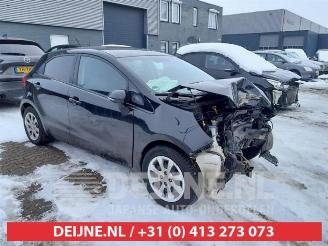 Uttjänta bilar auto Kia Rio Rio III (UB), Hatchback, 2011 / 2017 1.2 CVVT 16V 2013/11
