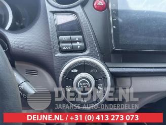 Honda Insight Insight (ZE2), Hatchback, 2009 / 2013 1.3 16V VTEC picture 11