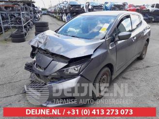 Nissan Leaf Leaf (ZE1), Hatchback, 2017 39/40kWh picture 3