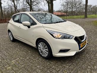 krockskadad bil auto Nissan Micra 1.0 IG-T Acenta 2020/8