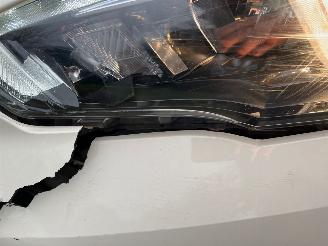 Nissan Micra 1.0 IG-T Acenta picture 14