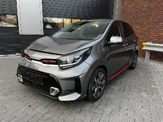 damaged passenger cars Kia Picanto 1.2i GT-LINE / AUTOMAAT / NAVI / CAMERA / CRUISE 2024/4