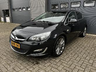 Unfallwagen Opel Astra 1.4 TURBO / LEER / NAVI / CRUISE 2014/9