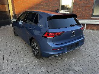 Volkswagen Golf 1.5 eTSI AUTOMAAT / NAVI / CRUISE / LED / ENZ ENZ picture 17
