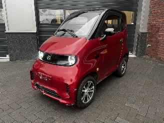 krockskadad bil brommobiel Overige  SCOOTMOBIEL BOLD ONE IN NIEUWSTAAT 2025/4
