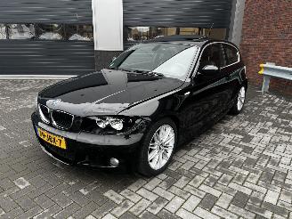 skadebil auto BMW 1-serie 118D M-pakket / CRUISE / CLIMA / PDC 2009/4