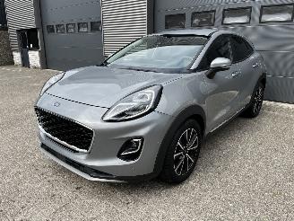 skadebil auto Ford Puma 1.0 Ecoboost CLIMA / CRUISE / NAVI / PDC 2020/6
