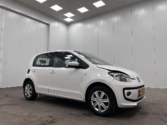Damaged car Volkswagen Up! 1.0 Take-Up 5-drs Airco 2014/1