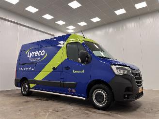 krockskadad bil bedrijf Renault Master 35 2.3dCi L2H2 Airco 2024/4