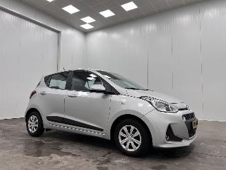 Schadeauto Hyundai I-10 1.0i Go! Navi Clima 2017/9