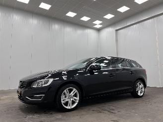 Volvo V-60 2.4 D6 AWD Plug-In Hybrid Summum Navi Clima picture 4