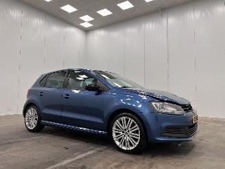 krockskadad bil auto Volkswagen Polo 1.4 TSI BlueGT DSG. 5-drs Navi Clima 2013/1