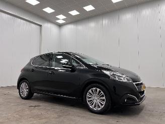 Avarii autoturisme Peugeot 208 1.2 PureTech Allure 5-drs Navi Clima 2019/8