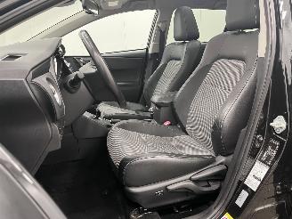 Toyota Auris Touring Sports 1.8 Hybrid Panoramadak Navi Clima picture 9