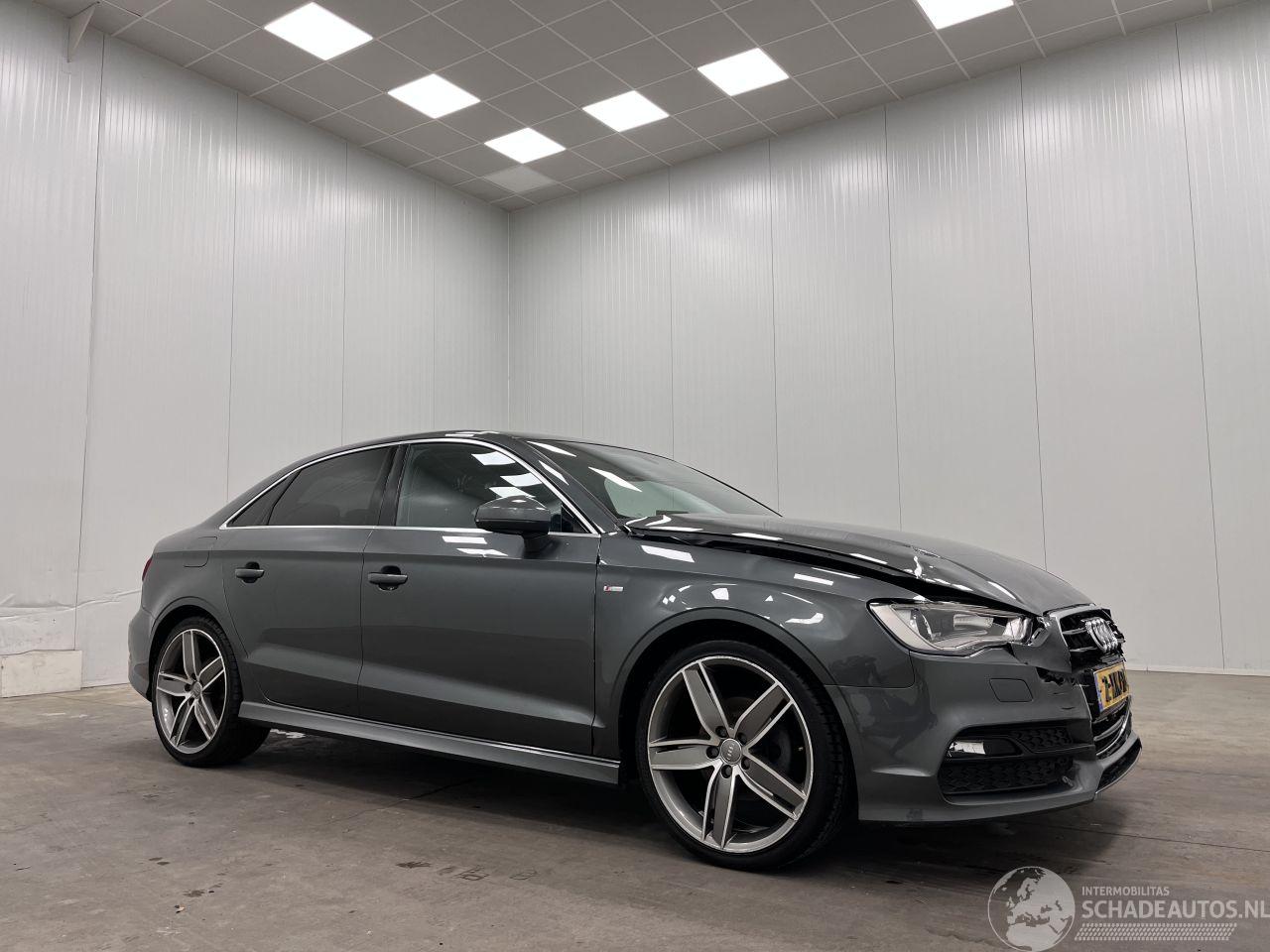 Audi A3 Limousine 1.4 TFSI S-Tronic S-Line Navi Clima