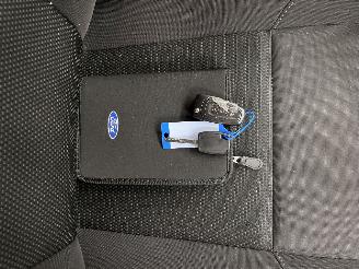 Ford Focus Wagon 1.5 TDCI Lease Edition Navi Airco picture 13
