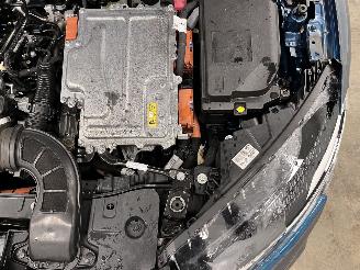 Renault Arkana 1.6 E-Tech Evolutiuon Navi Clima picture 16