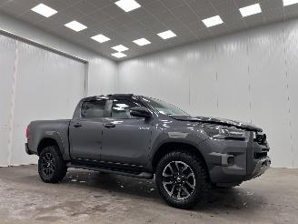 skadebil bedrijf Toyota Hilux 2.8 D-4D Autom. 4WD DC Navi Clima 2023/11