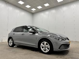 Unfallwagen Volkswagen Golf 2.0 TDI Life 5-drs Navi Clima 2020/11