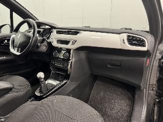 Citroën DS3 1.6 e-HDi So Chic Clima picture 14