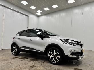 krockskadad bil auto Renault Captur 0.9 TCe Intens Navi Clima 2019/3