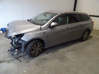 Uttjänta bilar auto Peugeot 308 1.2 THP AUTOMAAT SW 2018/12
