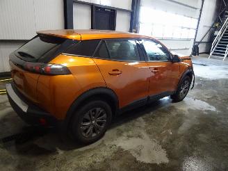 Peugeot 2008 1.2 THP picture 3