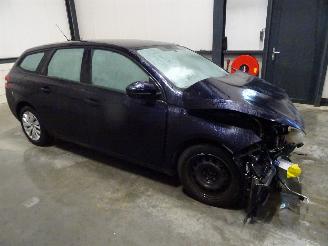 Autoverwertung Peugeot 308 1.2 thp 2015/8