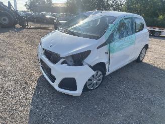Vrakbiler auto Peugeot 108 1.0 e-VTI Active 2021/1