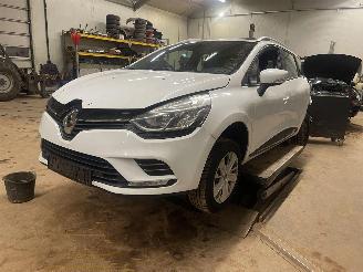 Purkuautot passenger cars Renault Clio 0.9 TCe Zen 2017/1