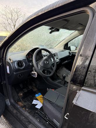 Volkswagen Up! 1.0 mpi move up picture 5