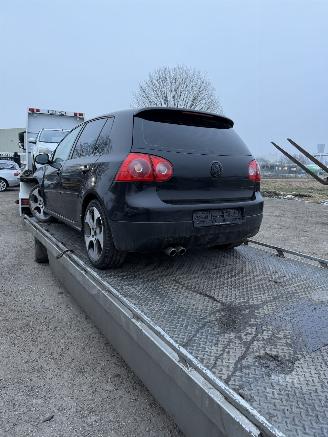 Volkswagen Golf 2.0 GTI picture 4