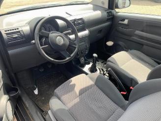Volkswagen Fox  picture 4