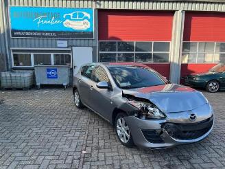Uttjänta bilar auto Mazda 3  2009/10