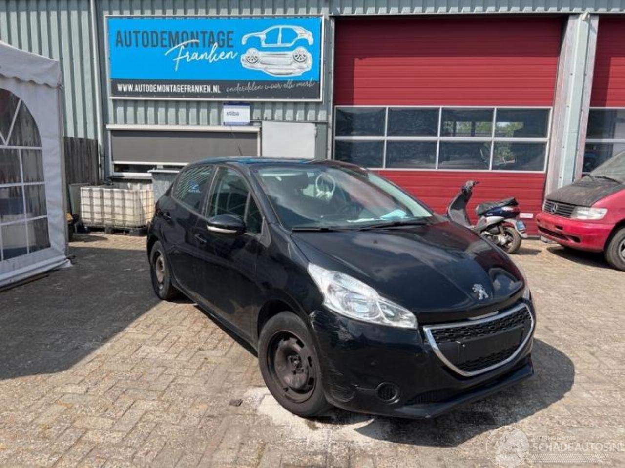 Peugeot 208 208 I (CA/CC/CK/CL), Hatchback, 2012 / 2019 1.2 Vti 12V PureTech 82