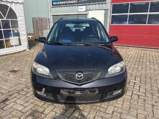 Mazda 2  picture 2