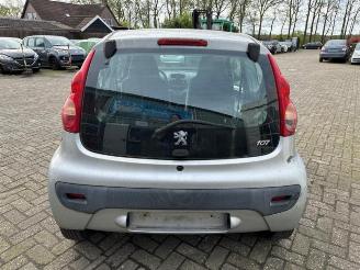 Peugeot 107 107, Hatchback, 2005 / 2014 1.0 12V picture 6