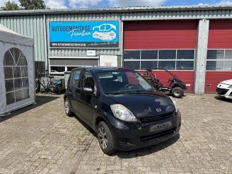 Salvage car Daihatsu Sirion Sirion 2 (M3), Hatchback, 2005 1.0 12V DVVT 2007/12