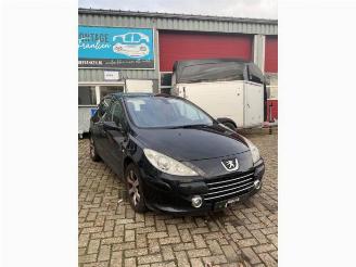 Coche siniestrado Peugeot 307 307 (3A/C/D), Hatchback, 2000 / 2009 2.0 16V 2007/2