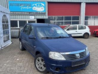 Vrakbiler auto Dacia Logan Logan (LS), Sedan, 2004 / 2012 1.4 2008/7