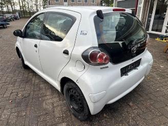 Toyota Aygo Aygo (B10), Hatchback, 2005 / 2014 1.0 12V VVT-i picture 5