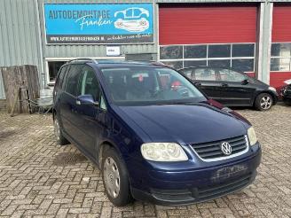 Uttjänta bilar auto Volkswagen Touran Touran (1T1/T2), MPV, 2003 / 2010 1.6 FSI 16V 2004/4