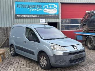 skadebil auto Peugeot Partner Partner (GC/GF/GG/GJ/GK), Van, 2008 / 2018 1.6 HDI 75 16V 2008/11