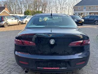 Alfa Romeo 159 159 (939AX), Sedan, 2005 / 2012 1.9 JTDm 16V picture 6