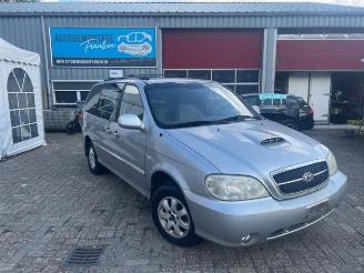 Vrakbiler auto Kia Carnival Carnival 2 (FIB/FLD), MPV, 1999 / 2007 2.9 HPDi 16V 2004/7