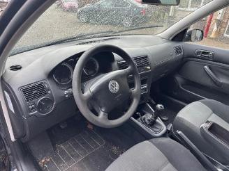 Volkswagen Golf Golf IV (1J1), Hatchback, 1997 / 2005 1.4 16V picture 4