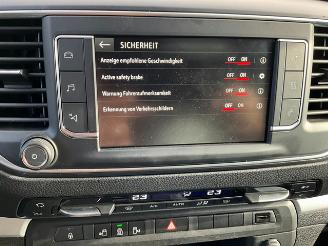 Opel Zafira-e Life picture 9