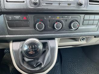 Volkswagen Transporter 2.0 TDi Transporter BlueMotion picture 8