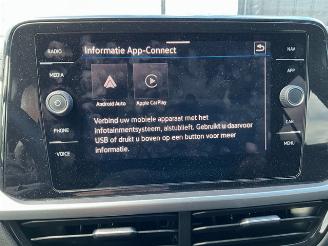 Volkswagen T-Roc 1.5 TSi picture 11